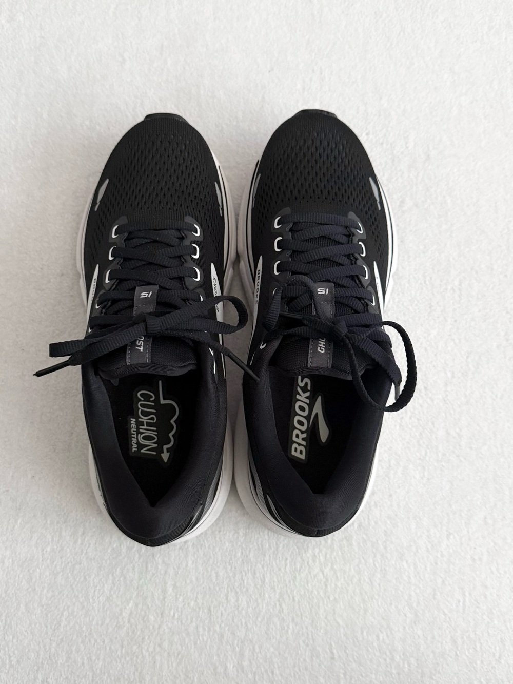 Brooks Ghost 15 Black White Running Shoes Women’s 7.5 Cushioned Sneakers - Picture 5 of 8